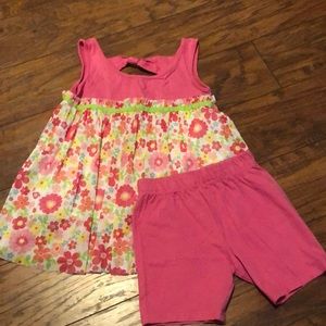 Girls floral outfit